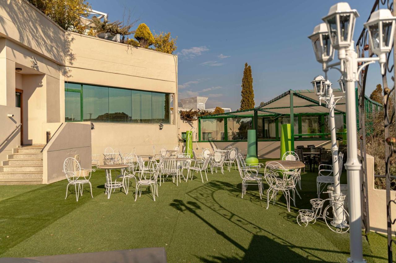 Nastasi Hotel & Spa Λιέιδα Εξωτερικό φωτογραφία